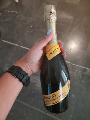 Mionetto Valdobbiadene Prosecco Superiore DOCG αφρώδες κρασί καινούργιο
