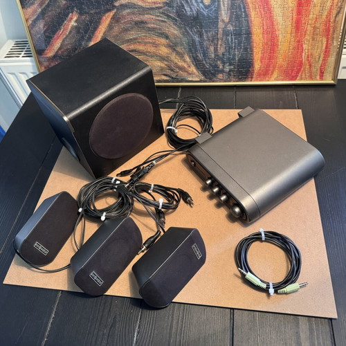 Innovator 5.1 Speaker System with Subwoofer like new, 3 speakers