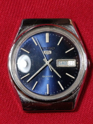 Seiko винтидж ръчен часовник употребяван, неработещ, 34мм