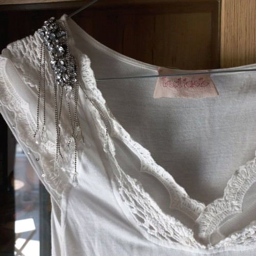 Blouse white size M used, worn slightly