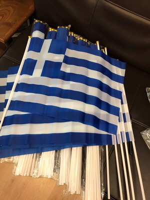 Plastic children's flags new, pack of 27 pieces