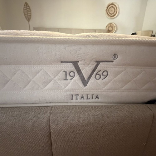 Bed and Bath double side mattress like new, 1.40m x 2.00m