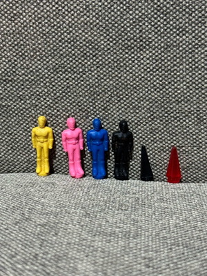 Power Rangers Thunder Megazord small figures and crystals used