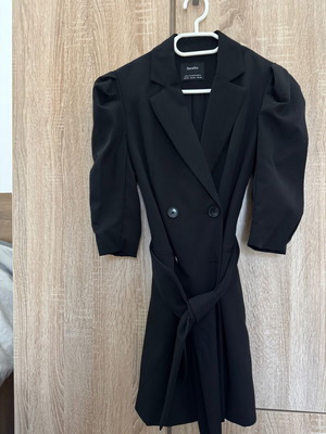 Bershka mini blazer dress black like new, size XS