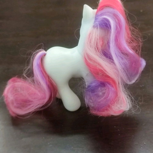 My Little Pony G3 Frilly Frocks figure like new