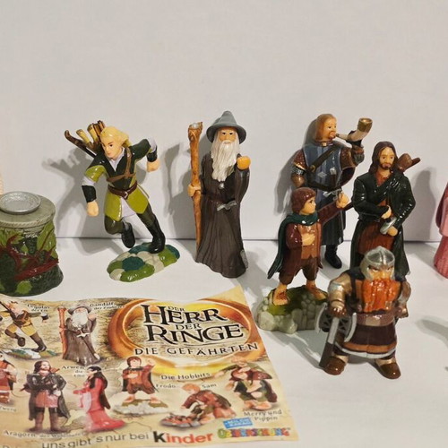 Kinder Lord of the Rings figures used