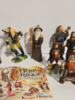 Kinder Lord of the Rings figures used