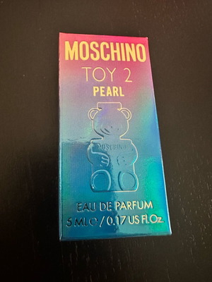 Moschino Toy 2 Miniature 5ml new, authentic