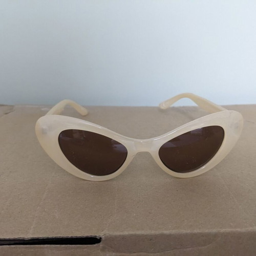 Cateye sunglasses used, girls, beige