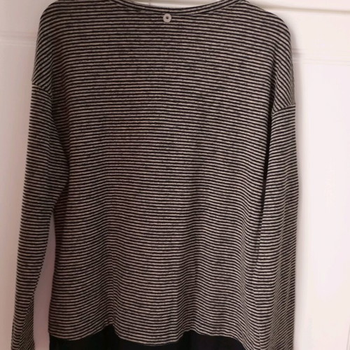 Attrattivo long-sleeve blouse like new, black and gray, size S