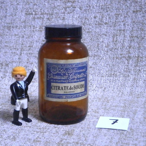 EMPTY PHARMACY BOTTLE VINTAGE FRENCH RARE YELLOW SODIUM