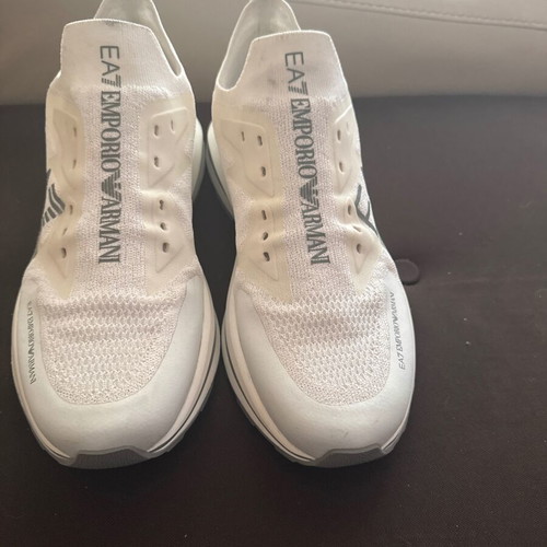 Emotion Armani EA7 shoes like new, size 44.5, white elegant