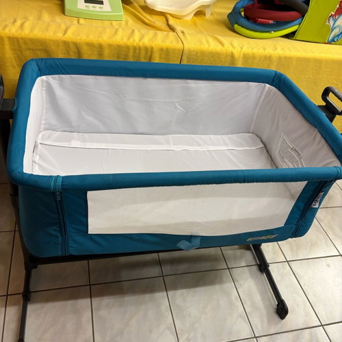 Carello Baby Cot like new