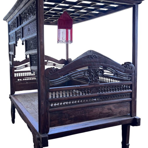 Balinese traditional king size canopy bed used, solid teak
