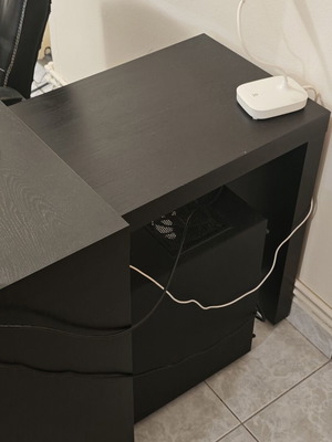 Desk with adjustable corner like new