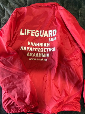 Lifeguard windbreaker jacket size Large like new