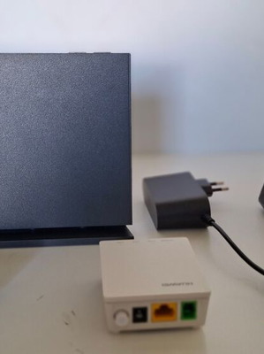 Vodafone Power Station Wi-Fi 6 Router SHG3060 and Huawei ONT HG8010Hv6-10 like new