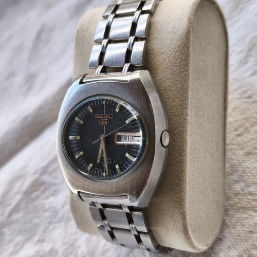 Seiko wristwatch like new, men's