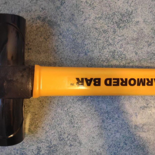 Armored Bar Steering Wheel Lock like new