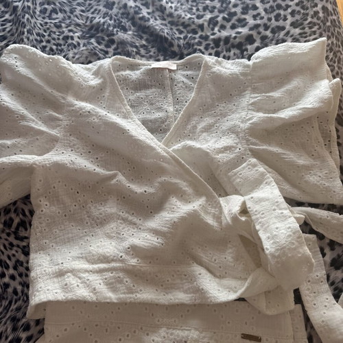 Regalinas white skirt and top set like new