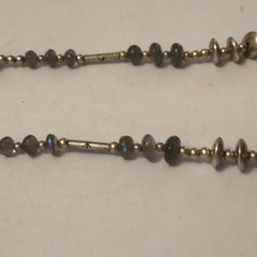 Handmade necklace with labradorite and silver elements, 43 cm