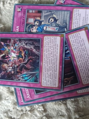 Yu-Gi-Oh Elfnotes: Rhapsodia of Madness card like new