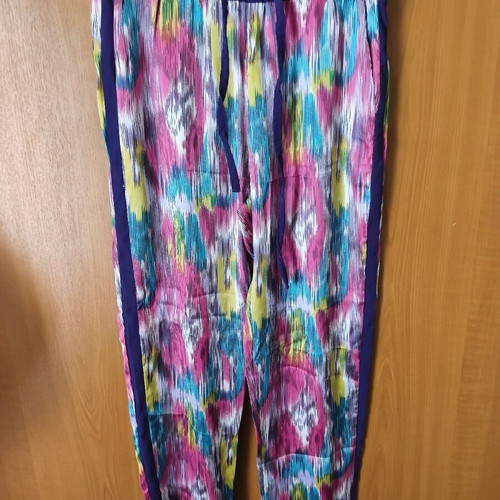 Salvari pants like new, colorful with side stripe