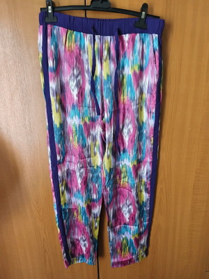 Salvari pants like new, colorful with side stripe