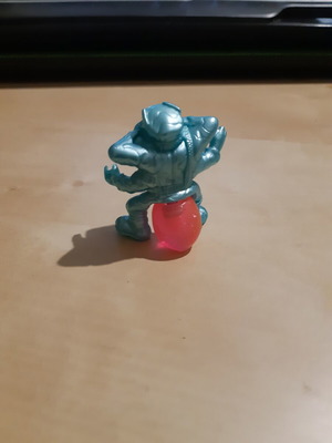 Underground figure like new