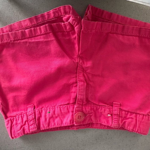 Benetton pink shorts like new for girl 5-6 years old