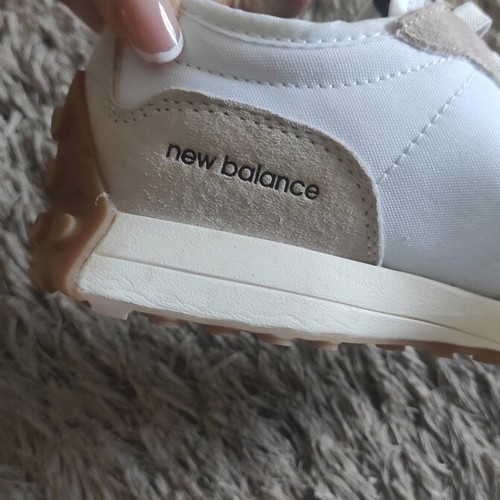 New Balance athletic shoes like new, size 37