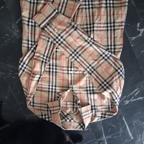 Burberry shirt unisex large, excellent condition, beige and brown