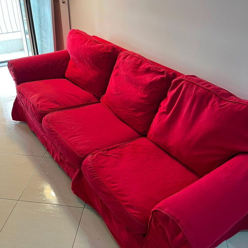 Sofa used, 3-seater red fabric upholstery