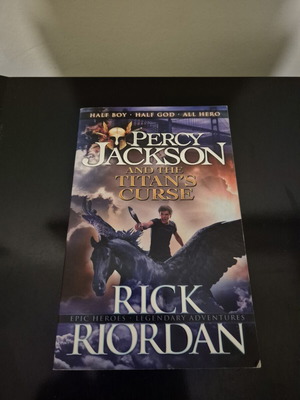 Percy Jackson and the Titan's Curse book like new, English edition