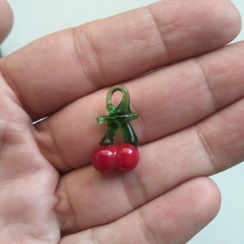 Glass cherry pendants 20 pieces 12x14mm new