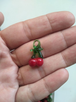 Glass cherry pendants 20 pieces 12x14mm new