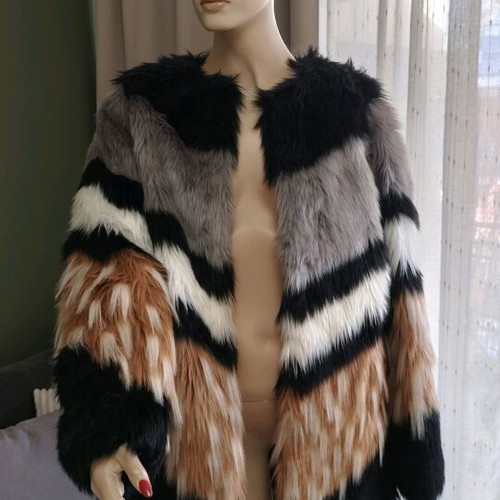 Toi&Moi fur new, multicolored with modern design