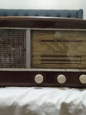 Radiomarelli RD126 tube radio 1951/52 used, Italy