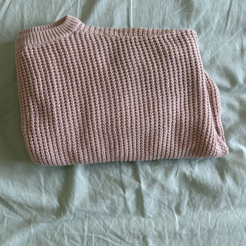 Bershka pink sweater XS like new