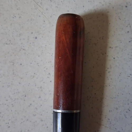 Wooden Briar heather smoking pipe used with black mouthpiece