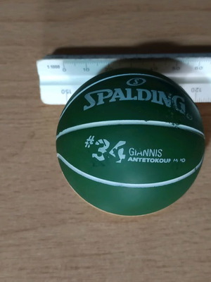 Μπαλάκι Spalding Hi-Bounce μεταχειρισμένο με θέμα Giannis Antetokounmpo #34 Milwaukee Bucks