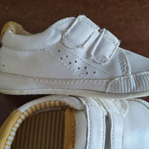 Small indoor shoes like new
