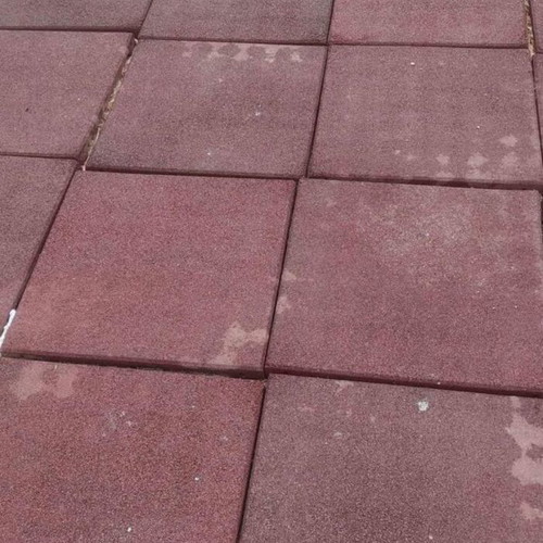 Rubber floor tiles for garden like new 50x50 cm