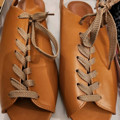 Shein flat shoes vintage style beige like new