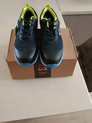 Würth Carbon 290 Safety Shoes S1P New, Size 43, Black and Blue