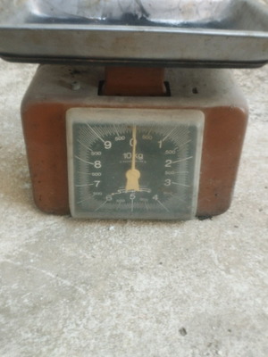 Kitchen scale used up to 10 Kg