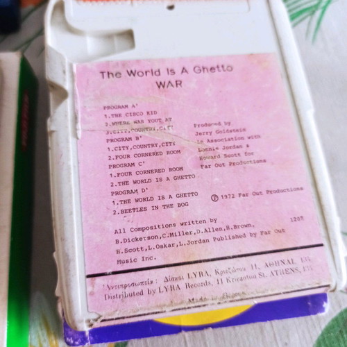 8 track cassettes used, pack of 6 with laika, classical and rock music