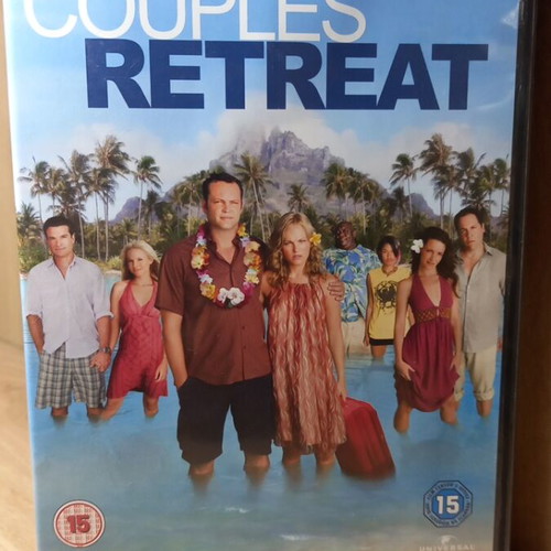 Couples Retreat DVD like new with English subtitles