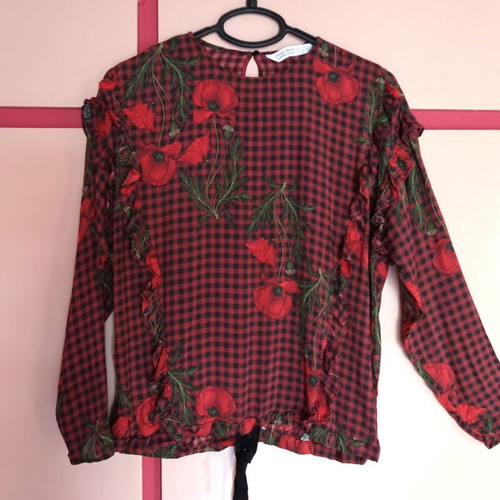 Zara oversized shirt like new, burgundy checkered with poppies