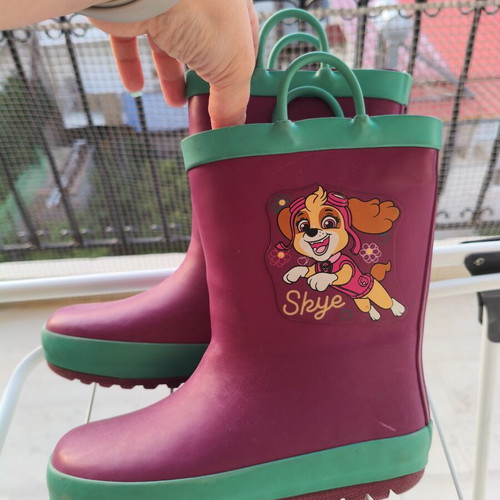 Paw Patrol Girl's Rain Boots Size 30 Like New Purple